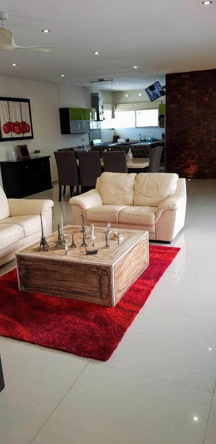 Suites Lagunas Colima Exterior foto
